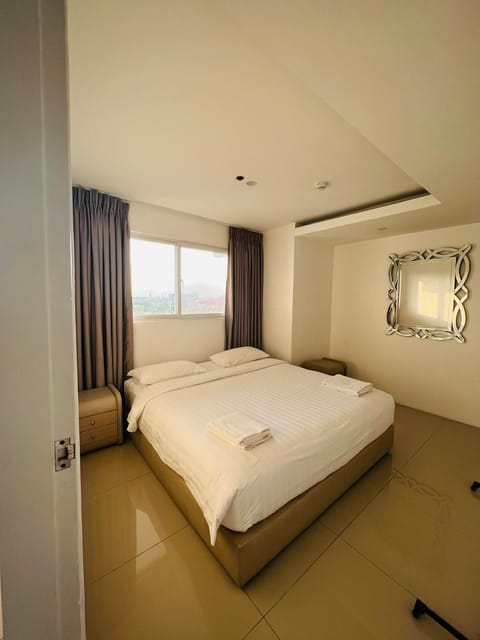 Chequers Suites Subic Bay Apartamento in Olongapo