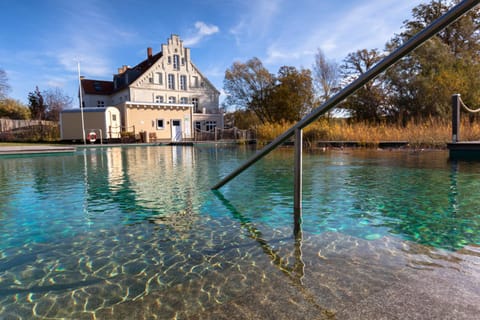 Facade/entrance, Autumn, Swimming pool, Swimming pool