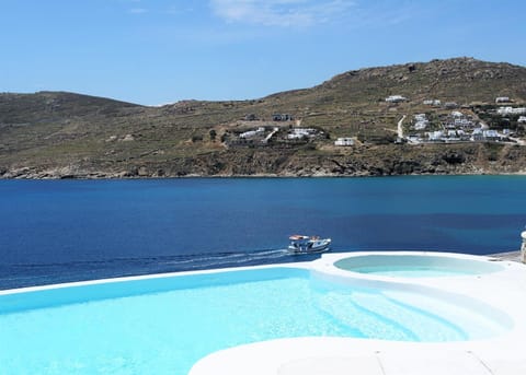 Sea view, Swimming pool