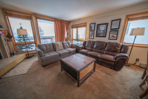 Liftside 309 by SummitCove Lodging House in Keystone