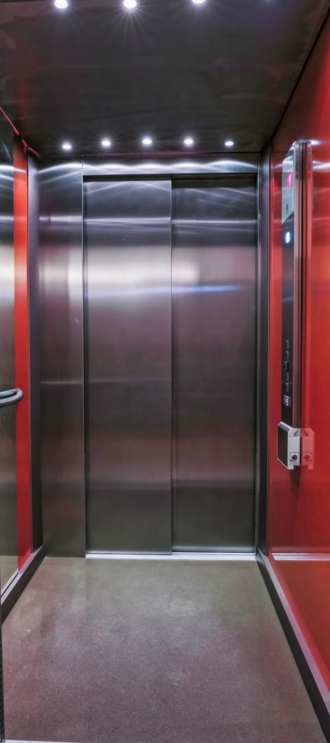 elevator