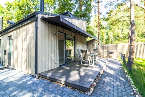 Patio, Facade/entrance