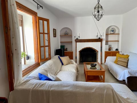 Living room, fireplace