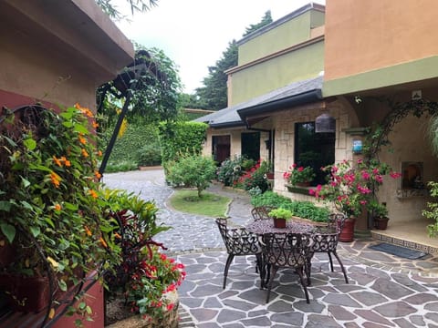 Casas del Toro Nature lodge in Monteverde