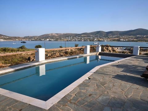 VILLA ALEXANDROS Villa in Paros, Greece