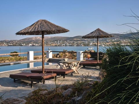 VILLA ALEXANDROS Villa in Paros, Greece