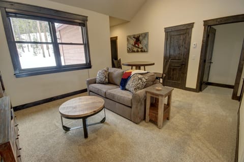 Alders 854 By SummitCove Lodging House in Keystone