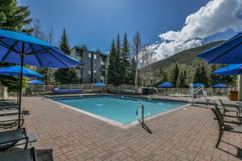 Mall 1421 by SummitCove Lodging House in Keystone