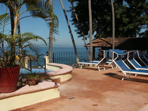 Patio, Hot Tub, Balcony/Terrace