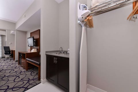 Comfort Inn & Suites Frisco - Plano Hotel in Frisco