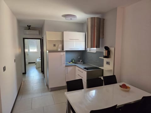 Kristal Paris Resort Apartment in Novalja