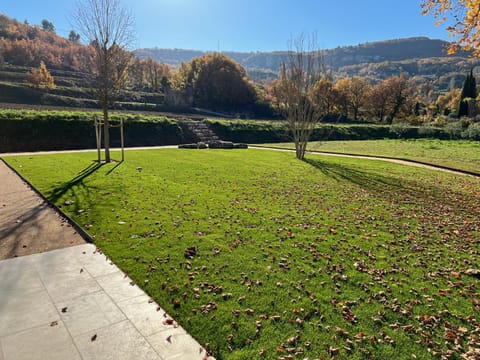 Gîte Tilleul - Bastide Casa mira - domaine d Esclatesang Condo in Apt