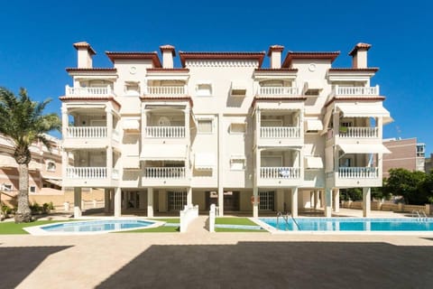 Fantástico apartamento con piscina Apartment in Santa Pola