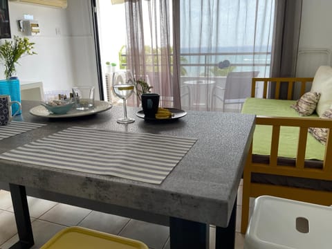 Krasas Beach Apartment in Larnaca