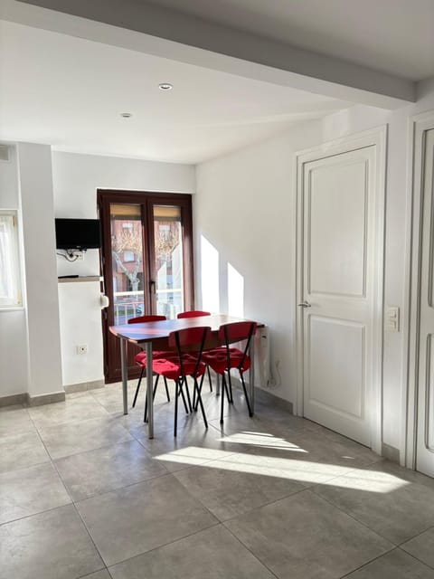 Villa Montserrat Apartment in Berguedà