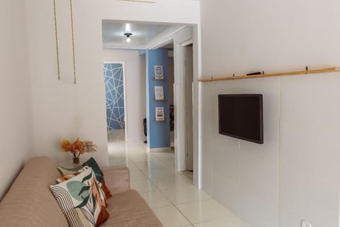 FLAT com 2 QUARTOS a 100m ORLA ATALAIA na TEMPORADA737 com PISCINA, CHURRASQUEIRA - Wi-Fi 180mbps e Cozinha Condo in Aracaju