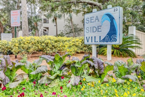 Sea Side Villas Apartment in South Forest Beach