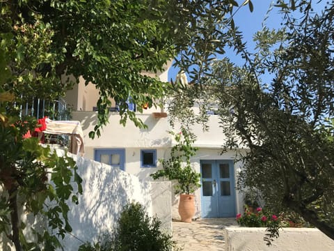 Maison charme avec piscine privée, près de la mer à Sappounakeika, Tyros House in Arcadia, Greece