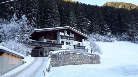 Property building, Winter