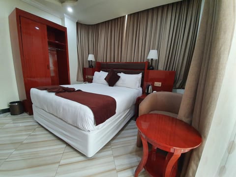 Jaromax Palace Hotel Bed and Breakfast in City of Dar es Salaam