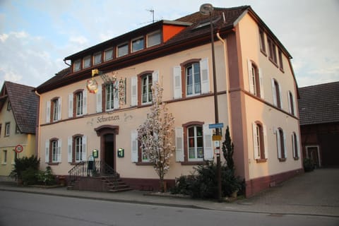 Gasthaus zum Schwanen Alojamiento y desayuno in Offenburg