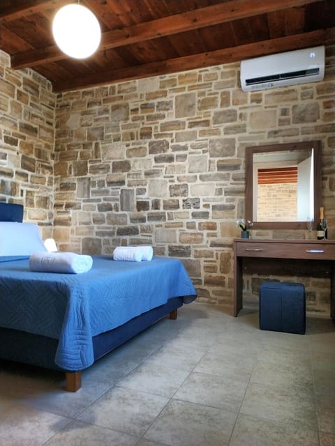 Angela House in Crete