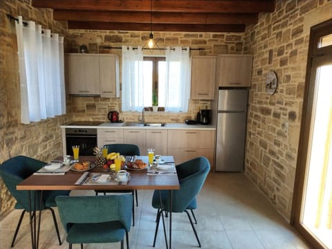 Angela House in Crete