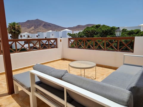 Villa Zinnia House in Playa Blanca