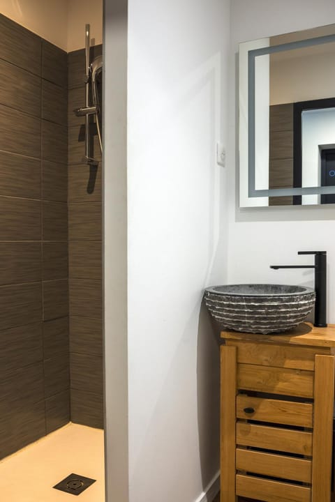 O'Cub Hotel Hotel in Villeneuve-lès-Avignon