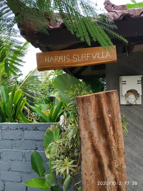 Harris surf villa Bed and Breakfast in Pekutatan