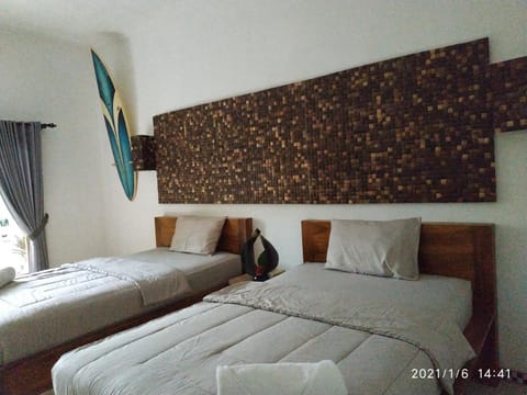Harris surf villa Bed and Breakfast in Pekutatan