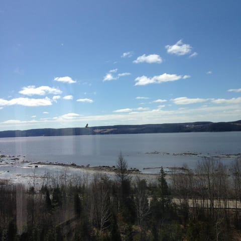 Suite 1, Flèche du fjord, vue Saguenay, Mont Valin Copropriété in Saguenay