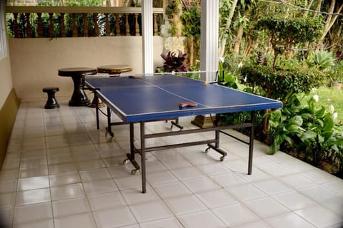 Table tennis