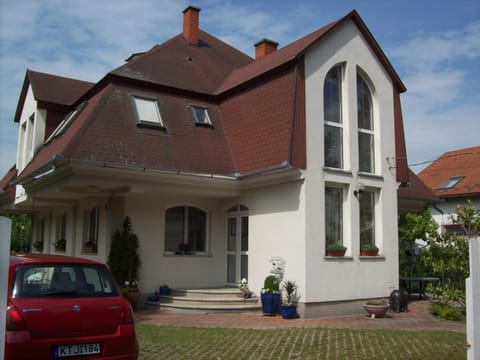 Perge Üdülövilla Casa vacanze in Balatonszárszó