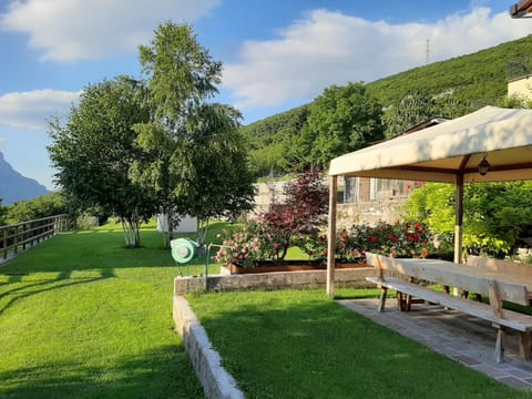 Appartamento per vacanze "IL GELSO" Apartment in Trentino-South Tyrol