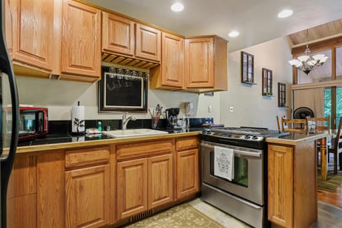 Gamble Oak #778 Apartment in La Plata County