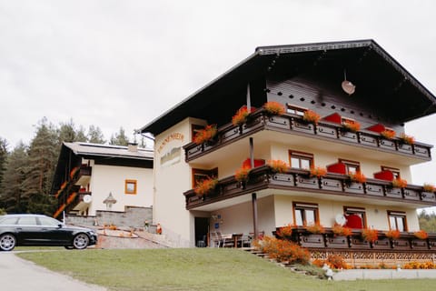 Pension Waldruh - Tannenheim Bed and Breakfast in Villach