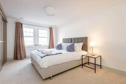 Kinness House, Luxury Apartment with Parking Eigentumswohnung in Saint Andrews