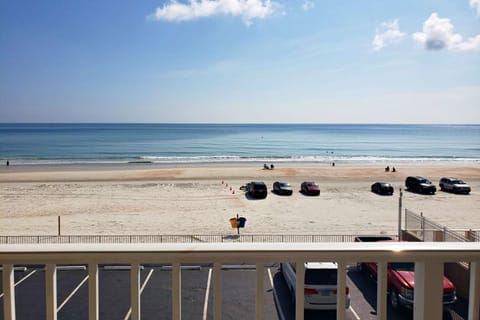 Pirates Cove Condo Unit #227 House in Daytona Beach Shores