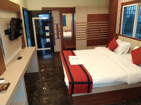 Hotel delight deluxe Hotel in West Bengal