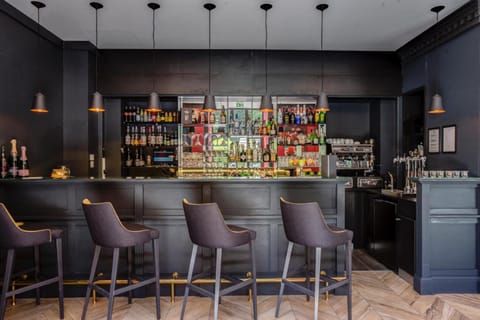 Lounge or bar