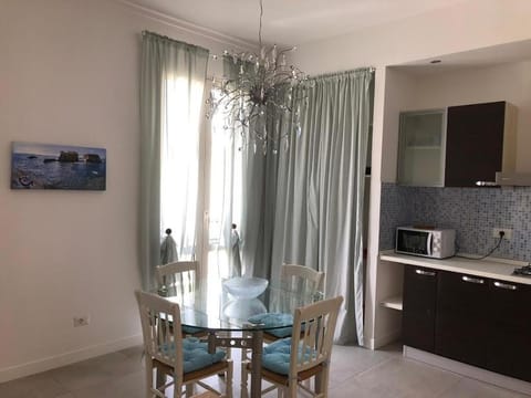 Appartamento FRANCI Marina di Campo, a due passi dal mare Apartment in Campo nell'Elba