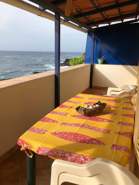 XXL Apt w/ Surprising Gorgeous Ocean View Eigentumswohnung in Praia