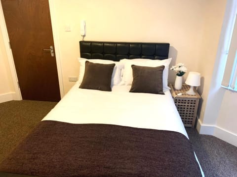 Serviced Accommodations Bed and Breakfast in Luton