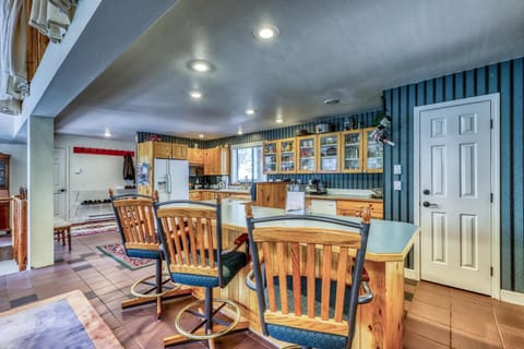Crown Point Hideaway Casa in Valley County