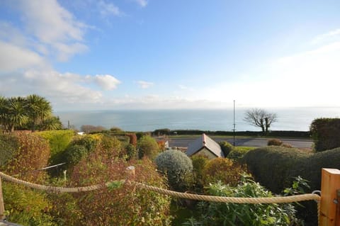 Bonito House in Ventnor