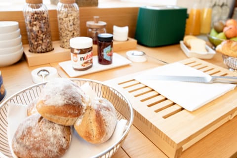 Food and drinks, Food, Breakfast