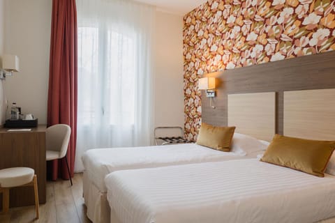 View (from property/room), Photo of the whole room