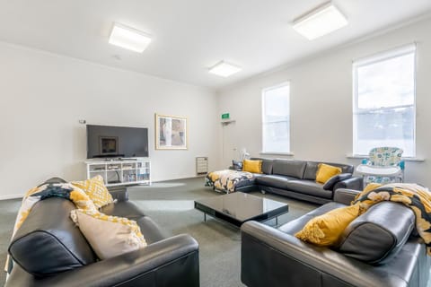 4 Bedroom House - Hobart CBD - Free Parking - Free WIFI House in Hobart