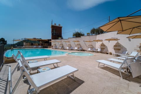 Day, Pool view, Swimming pool, sunbed